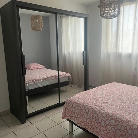 Appart T3 Proche Metro -Draps Et Serviettes Inclus Marsylia Zewnętrze zdjęcie